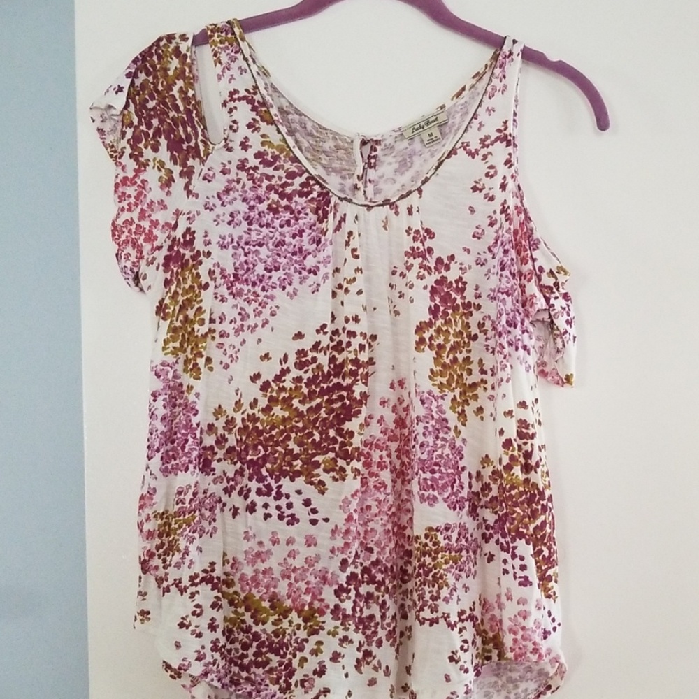 Lucky Brand floral cold shoulder top
